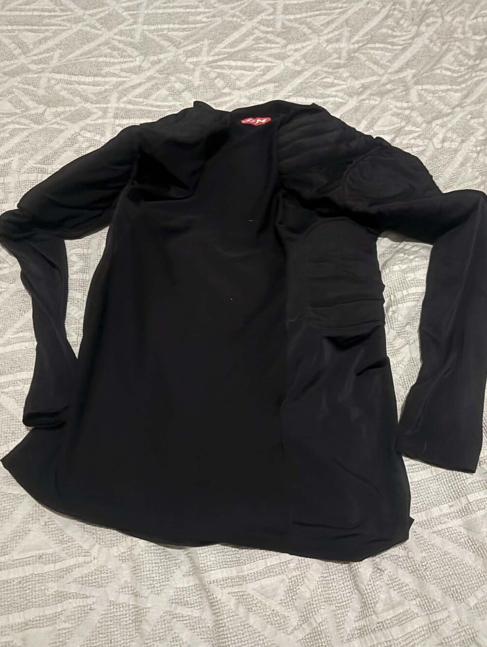 CCM Hockey Padded Base Layer Compression Shirt, Size Adult Large